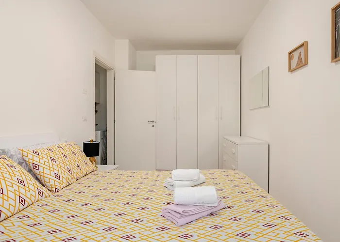 Vittoria Living 아파트 *