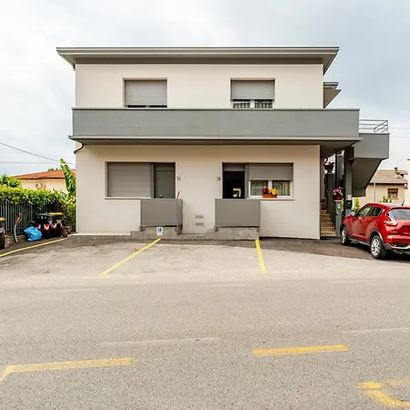 Vittoria Living - Hospital Area Apartment *